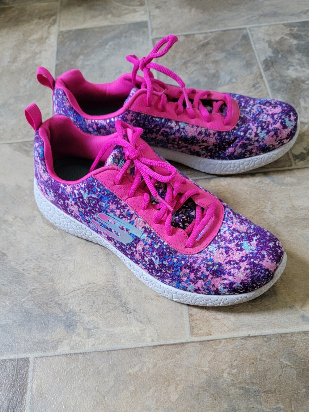 Women's memory foam sketchers Pink & Purple Glitter Athletic Sneakers. Excellent